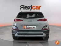 Usado Hyundai Kona 120 CV (88 kW) 2022 Gris SUV