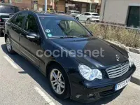 Usado Mercedes C220 Elegance 170 CV (125 kW) 2007 Negro Familiar