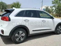 Usado Kia Niro 141 CV (103 kW) 2020 Blanco SUV