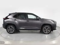 Usado Toyota Yaris Cross Style 116 CV (85 kW) 2022 Gris SUV