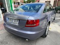 Usado Audi A6 180 CV (132 kW) 2005 Azul Berlina
