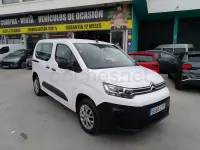 Usado Citroën Berlingo Feel 102 CV (75 kW) 2022 Blanco Monovolumen