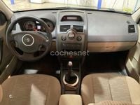 Usado Renault Mégane GrandTour Authentique 120 CV (88 kW) 2006 Gris / plata Familiar