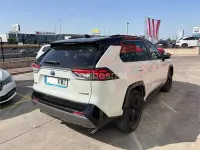 Usado Toyota RAV4 Hybrid Luxury 218 CV (160 kW) 2019 Blanco SUV