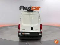 Usado Iveco Daily 156 CV (114 kW) 2023 Blanco Van