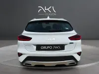 Usado Kia XCeed 141 CV (103 kW) 2022 Blanco SUV
