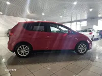 Usado Seat Altea Style 105 CV (77 kW) 2010 Rojo Monovolumen