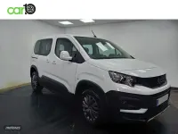 Usado Peugeot Rifter Active 100 CV (73 kW) 2023 Blanco Monovolumen