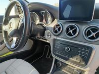 Usado Mercedes CLA200 Shooting Brake 136 CV (100 kW) 2016 Gris / plata Familiar