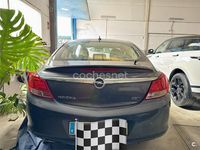 Usado Opel Insignia Cosmo 160 CV (117 kW) 2010 Gris / plata Berlina