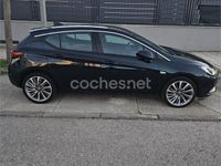 Usado Opel Astra Excellence 150 CV (110 kW) 2017 Verde Berlina