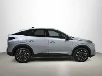 Usado Peugeot 3008 Allure 137 CV (100 kW) 2025 Gris SUV