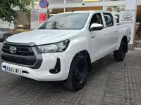 Usado Toyota HiLux Plus 150 CV (110 kW) 2022 Blanco Pickup/Camioneta
