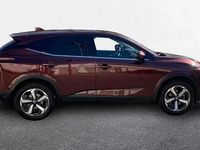 Usado Nissan Qashqai 140 CV (102 kW) 2022 Rojo SUV
