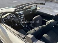 Usado Peugeot 307 CC 110 CV (80 kW) 2007 Blanco Descapotable