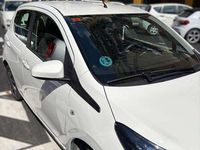 Usado Peugeot 108 Allure 69 CV (50 kW) 2021 Blanco Utilitario