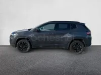 Usado Jeep Compass Longitude 130 CV (95 kW) 2022 Gris / plata SUV
