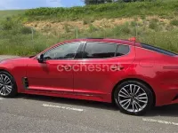Usado Kia Stinger GT-Line 200 CV (147 kW) 2018 Rojo Utilitario
