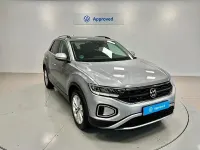 Usado VW T-Roc 150 CV (110 kW) 2025 Gris / plata SUV