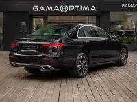 Usado Mercedes E300 306 CV (225 kW) 2021 Negro Berlina
