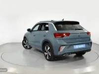 Usado VW T-Roc R-line 150 CV (110 kW) 2022 Azul SUV