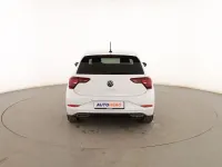 Usado VW Polo R-line 95 CV (69 kW) 2021 Blanco Utilitario