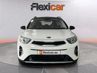 Usado Kia Stonic 84 HP (61 kW) 2021 Branco SUV