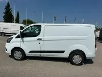 Usado Ford Transit Custom Trend 130 CV (95 kW) 2023 Blanco Van