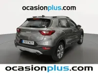 Usado Kia Stonic 100 CV (73 kW) 2025 Gris SUV