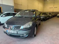 Usado Renault Grand Scénic II Exception 150 CV (110 kW) 2008 Gris / plata Monovolumen