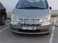 Usado Citroën Xsara Picasso 90 CV (66 kW) 2002 Beige Monovolumen