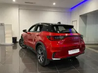 Nuevo Lexus LBX 136 CV (100 kW) 2025 Rojo SUV