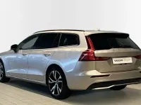 Usado Volvo V60 Plus 197 CV (144 kW) 2025 Gris / plata Familiar