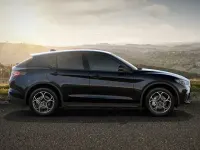Nuevo Alfa Romeo Stelvio Sprint 210 CV (154 kW) 2025 SUV