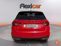Usado Skoda Fabia Selection 115 CV (84 kW) 2025 Rojo Utilitario