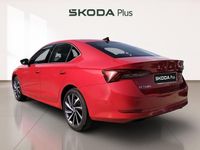 Usado Skoda Octavia Selection 150 CV (110 kW) 2024 Rojo