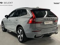 Usado Volvo XC60 Plus 350 CV (257 kW) 2024 Gris / plata SUV
