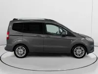 Usado Ford Tourneo Titanium 102 CV (75 kW) 2018 Gris Van