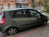 Usado Renault Scénic Authentique 115 CV (84 kW) 2003 Verde Monovolumen