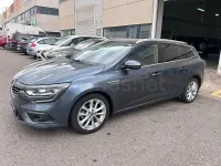Usado Renault Mégane GrandTour Zen 115 CV (84 kW) 2020 Azul Familiar
