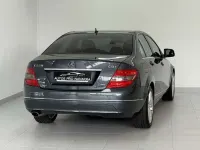 Usado Mercedes C220 Avantgarde 170 CV (125 kW) 2008 Gris Berlina