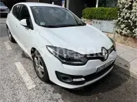 Usado Renault Mégane III Intens 95 CV (69 kW) 2015 Blanco Berlina