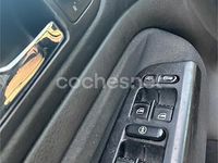 Usado VW Golf IV Highline 105 CV (77 kW) 2002 Gris / plata Familiar