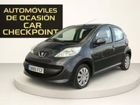 Usado Peugeot 107 68 CV (50 kW) 2006 Negro Utilitario