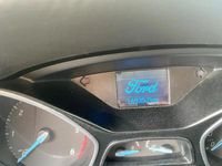 Begagnad Ford Focus Trend 115 HK (84 kW) 2012 Grå