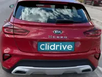 Usado Kia XCeed 120 CV (88 kW) 2019 Rojo SUV