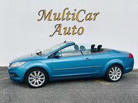 Usado Ford Focus Cabriolet Trend 136 CV (100 kW) 2009 Azul Descapotable