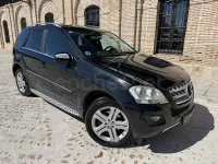 Usado Mercedes ML320 224 CV (164 kW) 2009 Negro SUV
