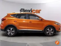 Usado MG ZS Comfort 116 CV (85 kW) 2025 Naranja SUV