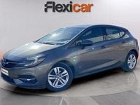 Usado Opel Astra 110 CV (80 kW) 2020 Gris Berlina